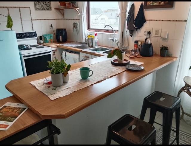1 bed property to rent in GREENWAYS